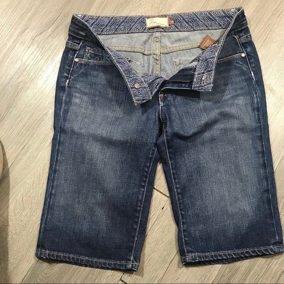 Paige Laurel Denim Bermuda Shorts size 28 - Picture 2 of 6